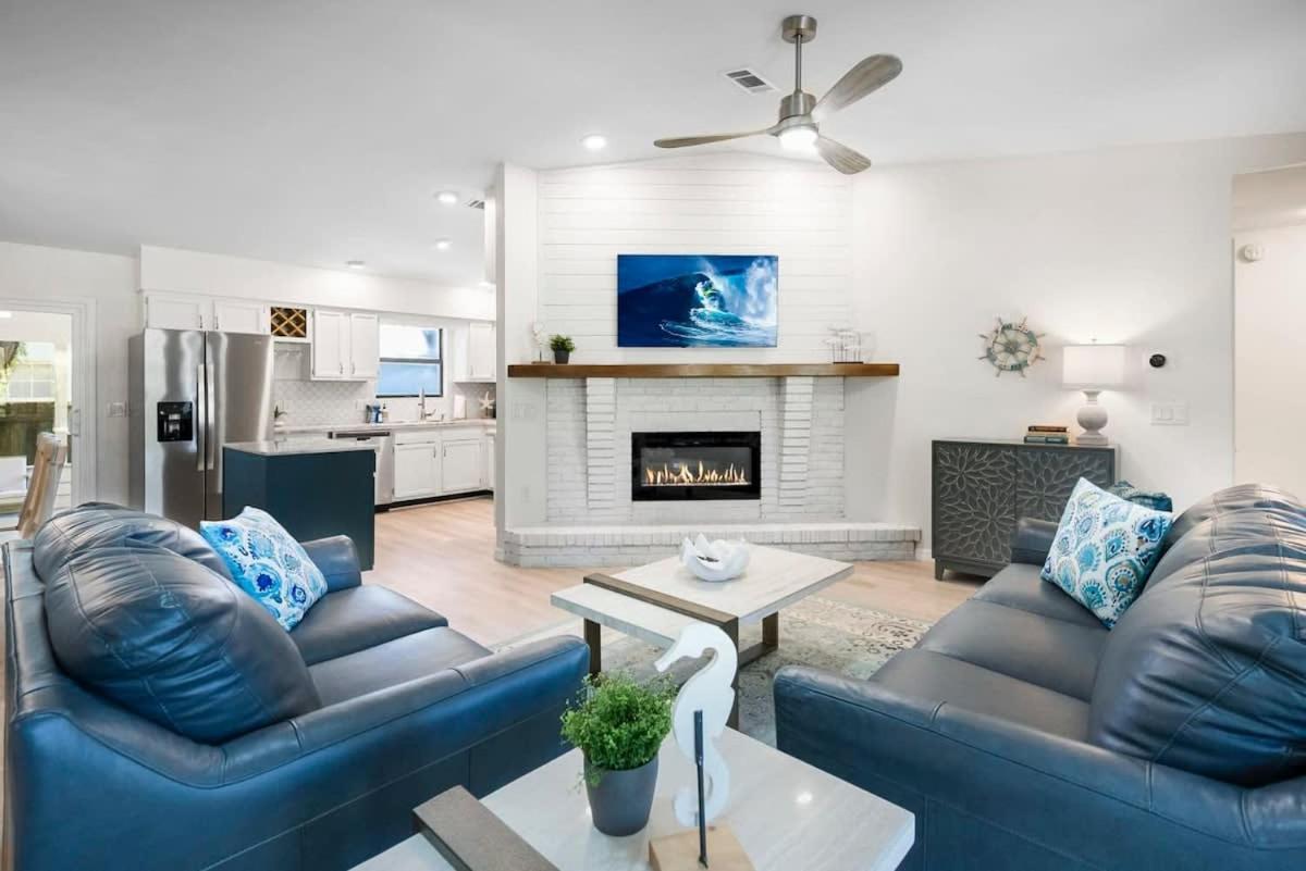 The St Augusdream Renovated Beach House Sleeps 8 Walk To Beach St. Augustine Dış mekan fotoğraf