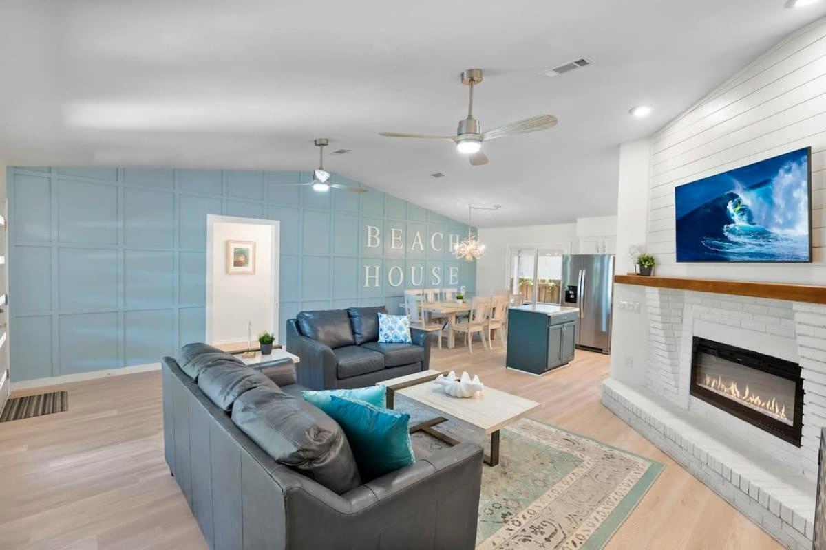 The St Augusdream Renovated Beach House Sleeps 8 Walk To Beach St. Augustine Dış mekan fotoğraf