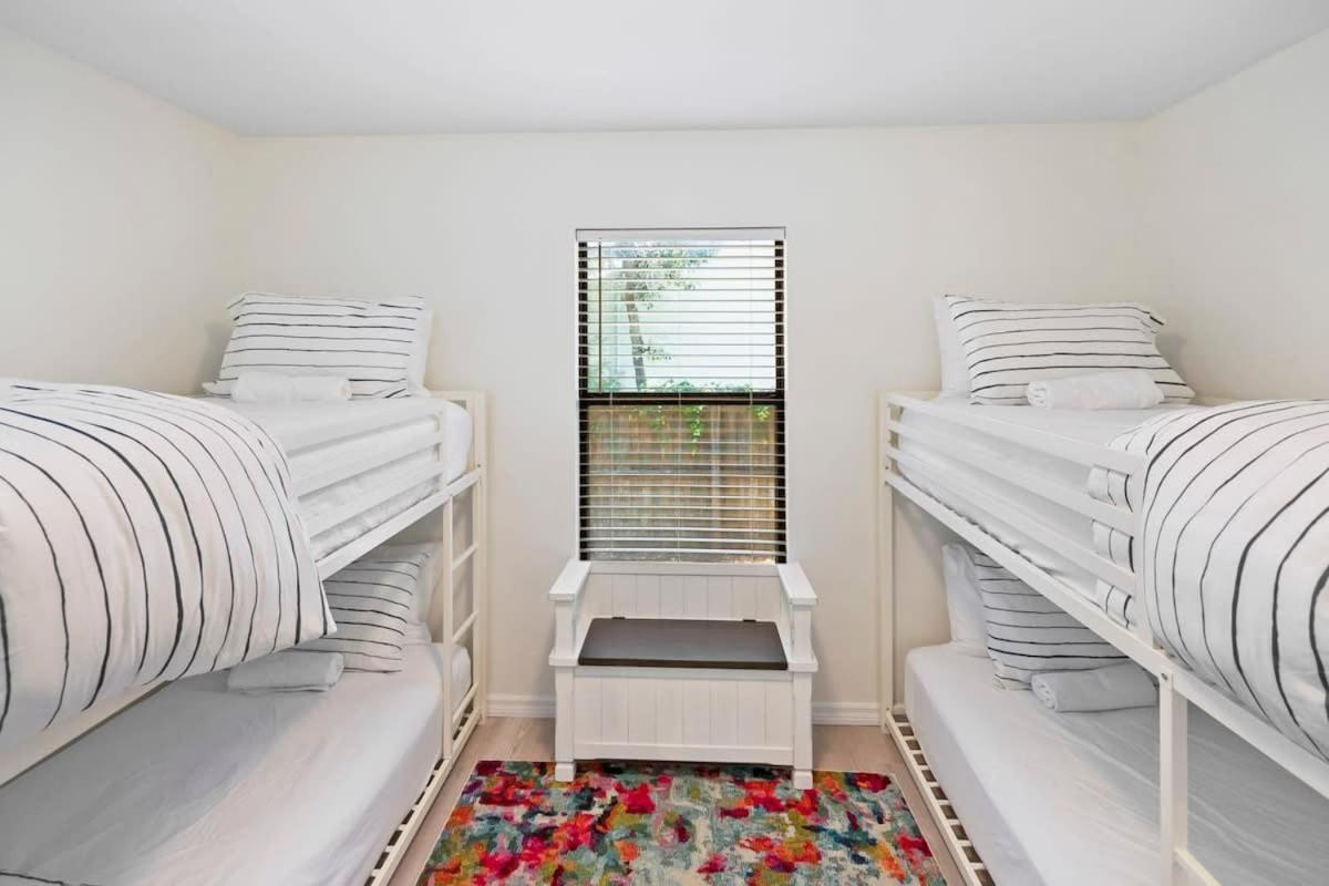 The St Augusdream Renovated Beach House Sleeps 8 Walk To Beach St. Augustine Dış mekan fotoğraf