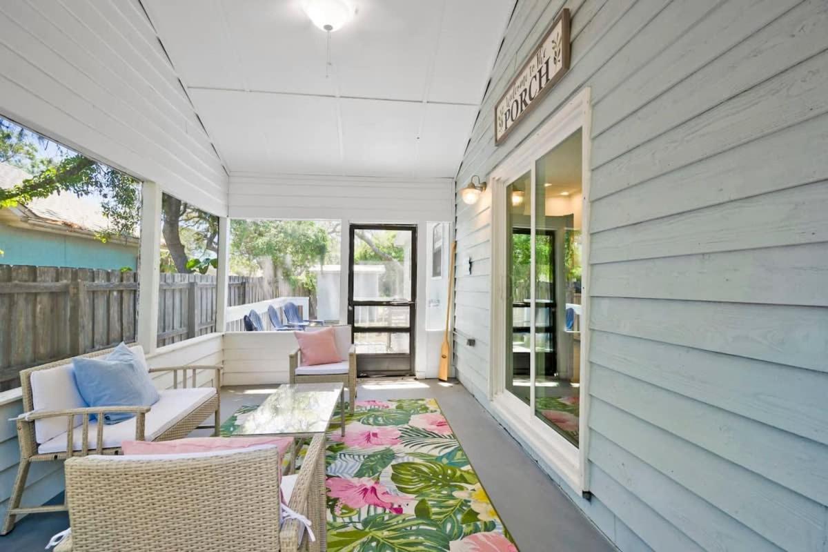 The St Augusdream Renovated Beach House Sleeps 8 Walk To Beach St. Augustine Dış mekan fotoğraf